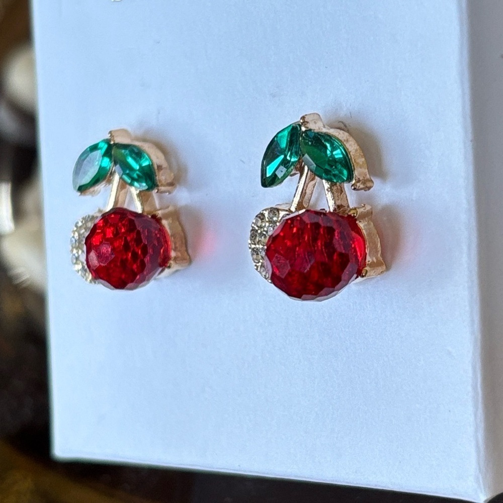 Brand New Bella Jack Red Cherries Crystal Rhinestone Post Earrings Studs Pierced - Picture 6 of 12